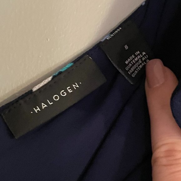 Halogen Wrap Ruffle top - Picture 6 of 6